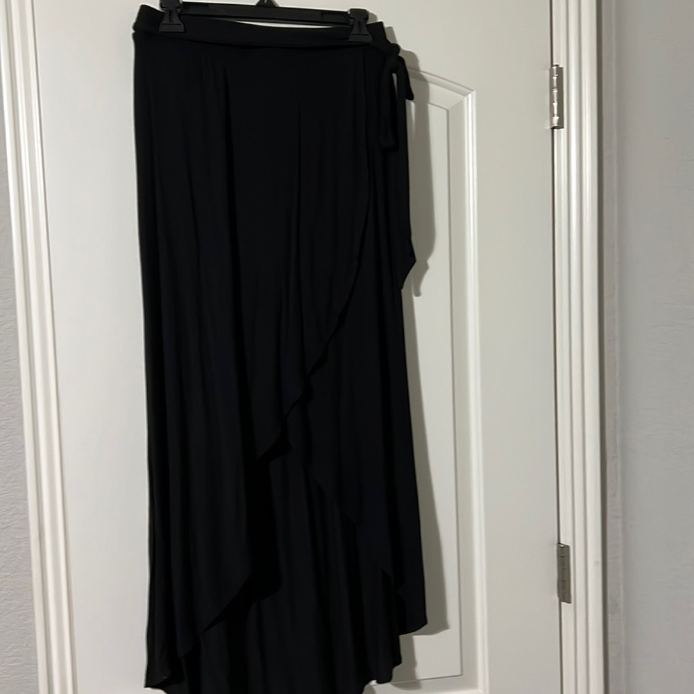 Women’s Skirt